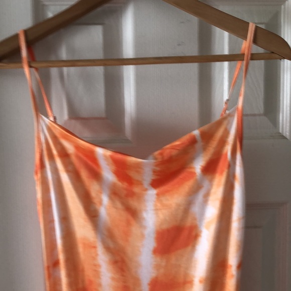 Brand new dress - Picture 2 of 5